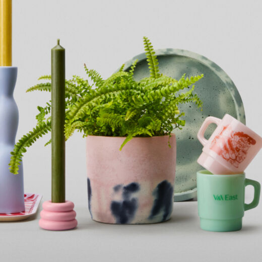 Blush & charcoal concrete plant pot